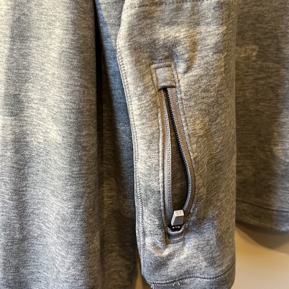 Yogalicious Lux ladies Silver Camo Top Medium NWT - Picture 8 of 9